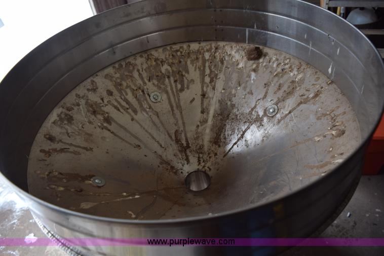 image for item I8566 Meadows Mills grain mill