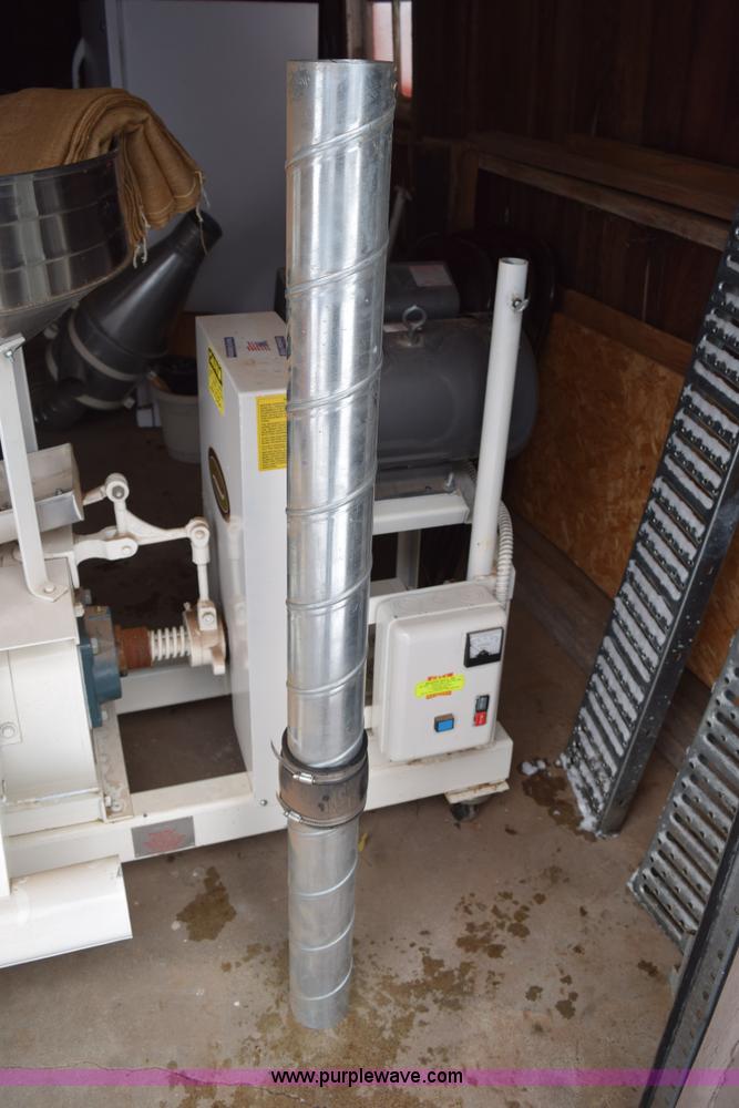 image for item I8566 Meadows Mills grain mill