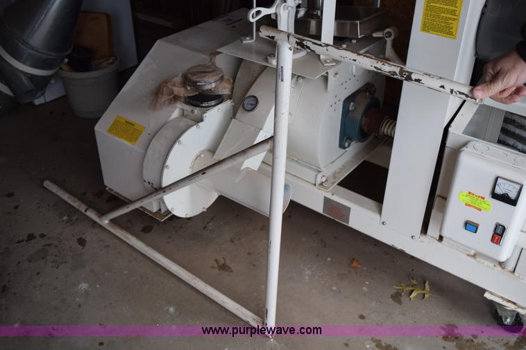 image for item I8566 Meadows Mills grain mill