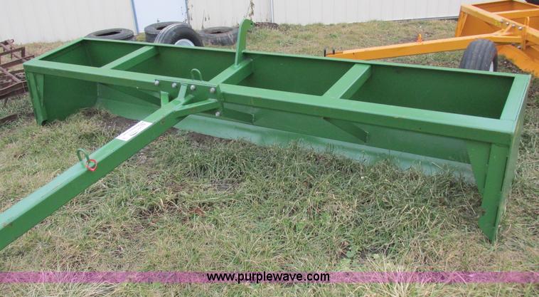 image for item I8827 12' box blade