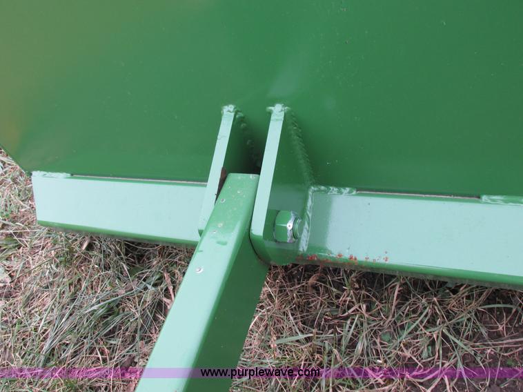 image for item I8827 12' box blade