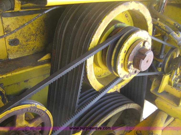 image for item K2763 HayBuster Big Bite H1000 tub grinder