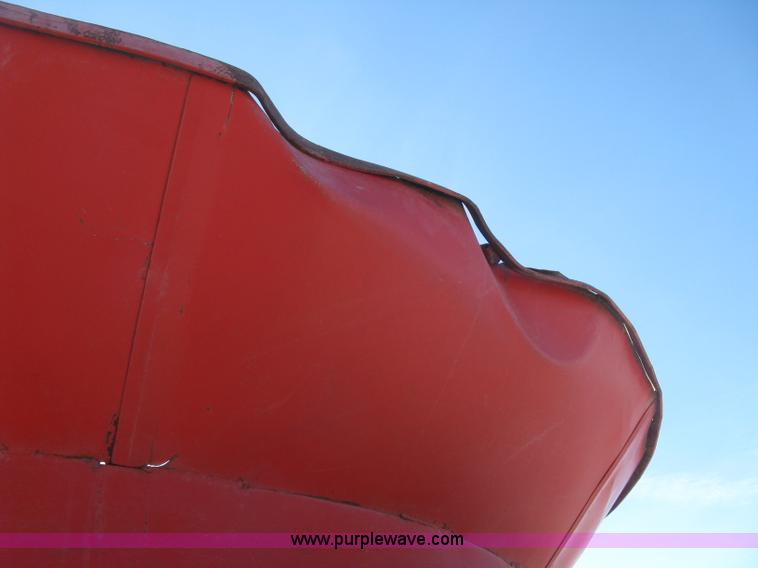 image for item K2763 HayBuster Big Bite H1000 tub grinder