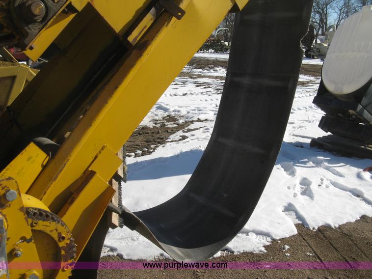 image for item K2763 HayBuster Big Bite H1000 tub grinder