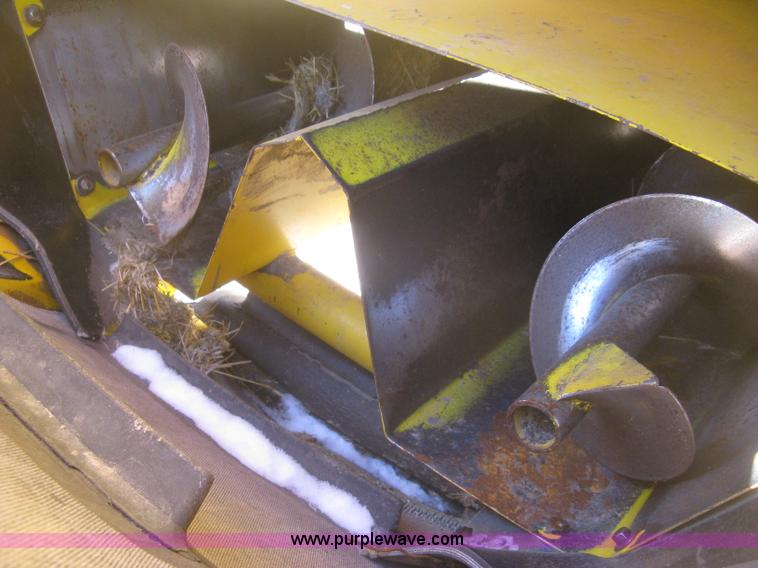 image for item K2763 HayBuster Big Bite H1000 tub grinder