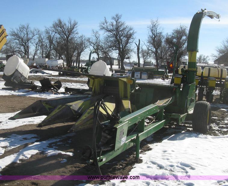 image for item K2764 John Deere 3970 chopper