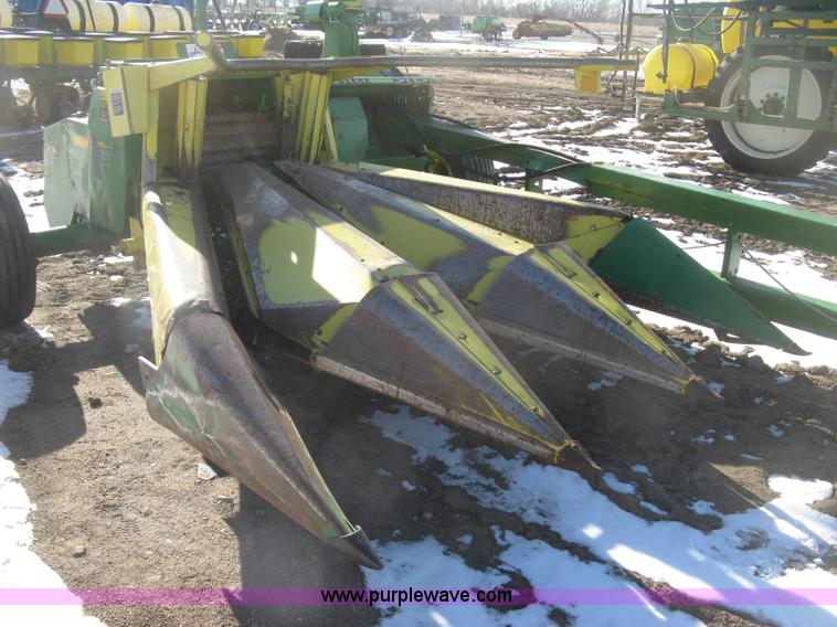 image for item K2764 John Deere 3970 chopper