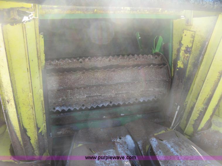 image for item K2764 John Deere 3970 chopper