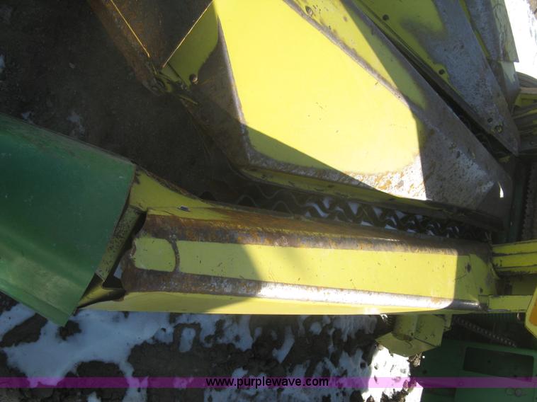 image for item K2764 John Deere 3970 chopper