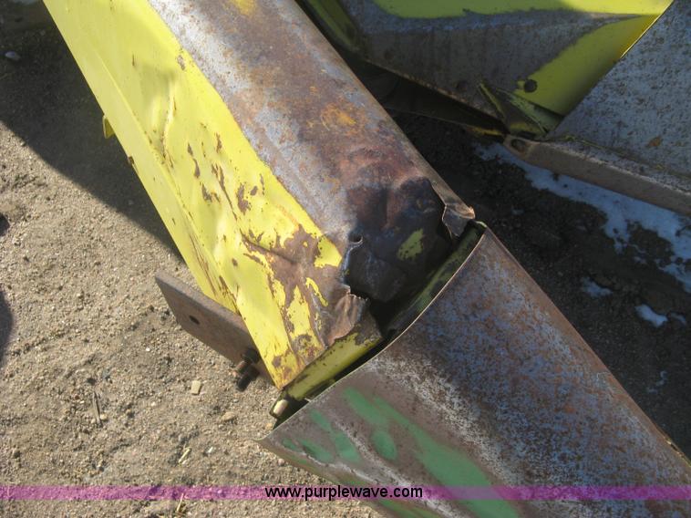 image for item K2764 John Deere 3970 chopper