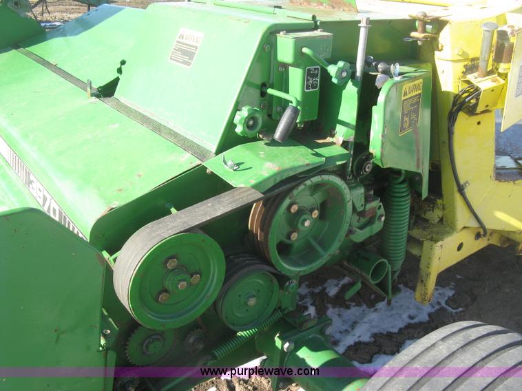 image for item K2764 John Deere 3970 chopper