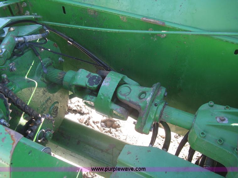 image for item K2764 John Deere 3970 chopper