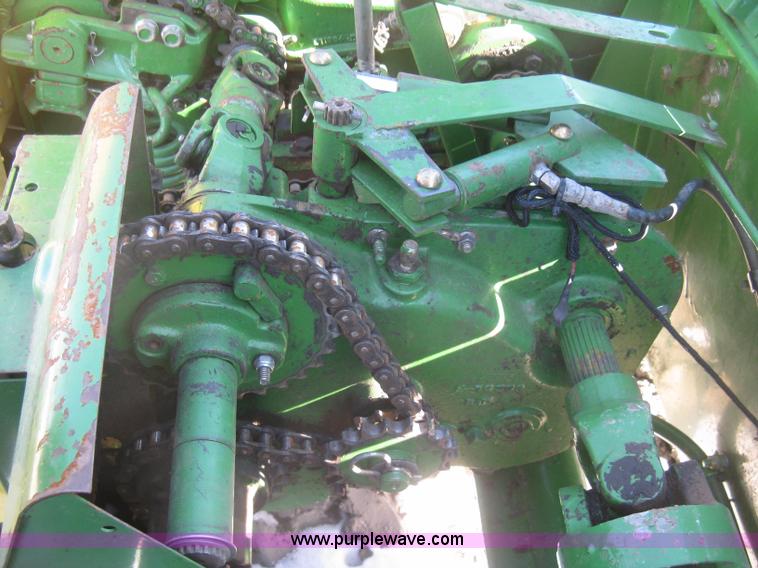 image for item K2764 John Deere 3970 chopper