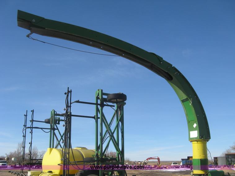 image for item K2764 John Deere 3970 chopper