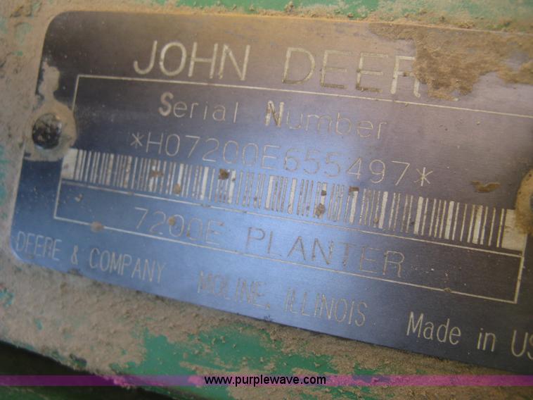 image for item K2767 John Deere 7200 planter