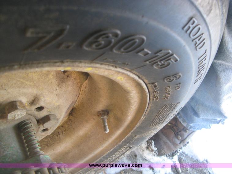 image for item K2767 John Deere 7200 planter