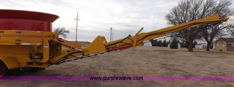 image for item K3107 HayBuster I1100E Big Bite tub grinder