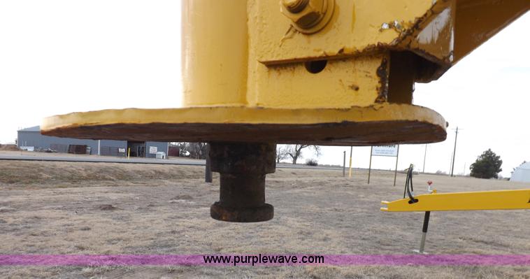 image for item K3107 HayBuster I1100E Big Bite tub grinder