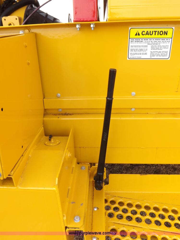 image for item K3107 HayBuster I1100E Big Bite tub grinder