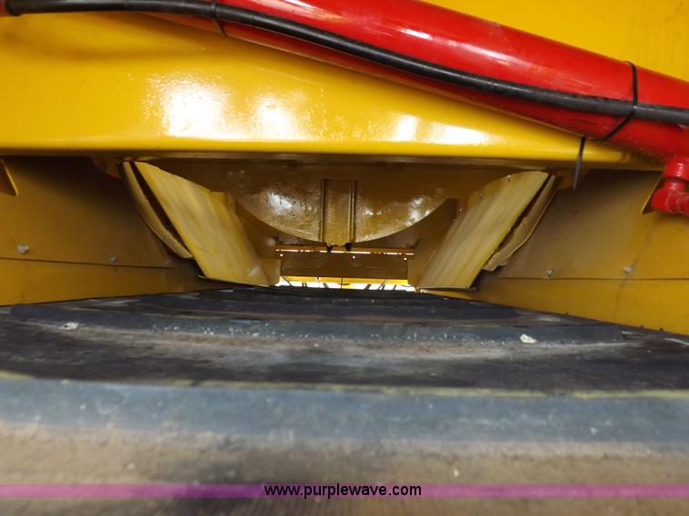 image for item K3107 HayBuster I1100E Big Bite tub grinder