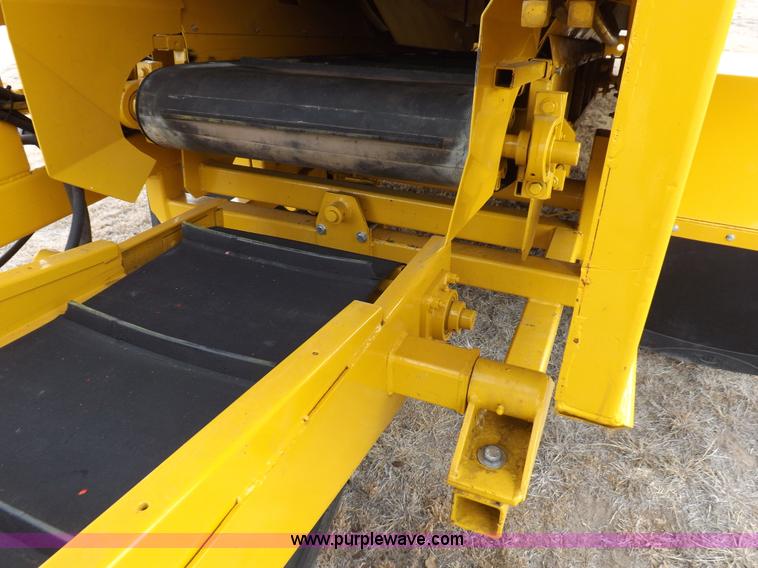 image for item K3107 HayBuster I1100E Big Bite tub grinder