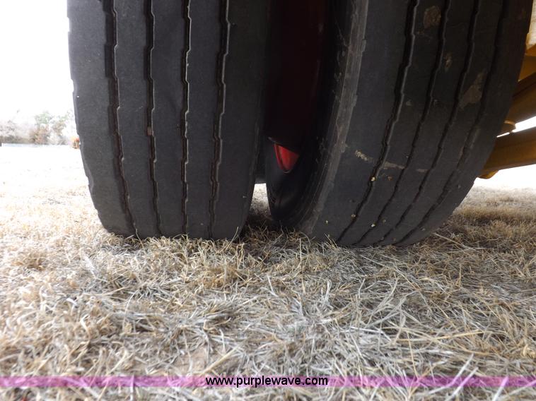 image for item K3107 HayBuster I1100E Big Bite tub grinder