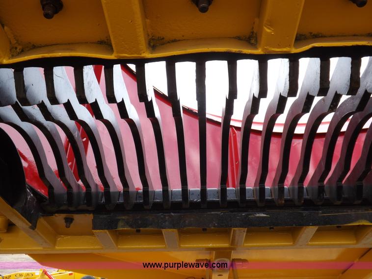 image for item K3107 HayBuster I1100E Big Bite tub grinder