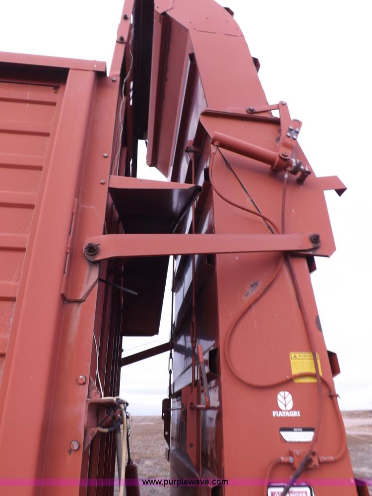 image for item K3109 Hesston 60B stakhand