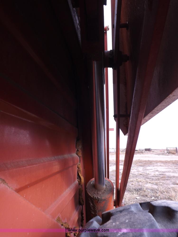 image for item K3109 Hesston 60B stakhand