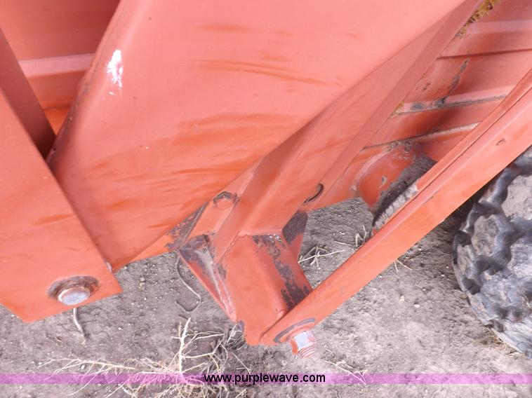 image for item K3109 Hesston 60B stakhand