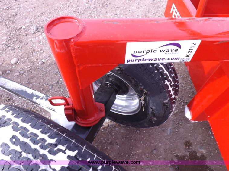 image for item K3112 Hay feeder wagon