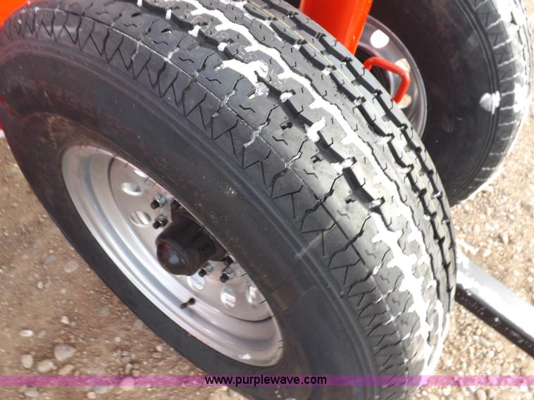 image for item K3112 Hay feeder wagon