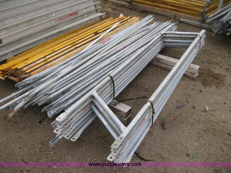 image for item BE9726 Assorted scaffolding