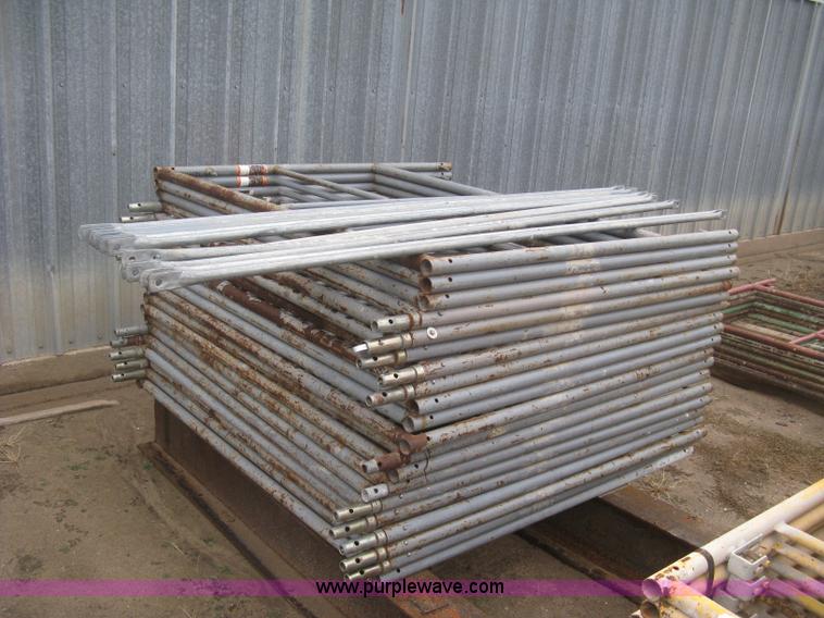 image for item BE9726 Assorted scaffolding
