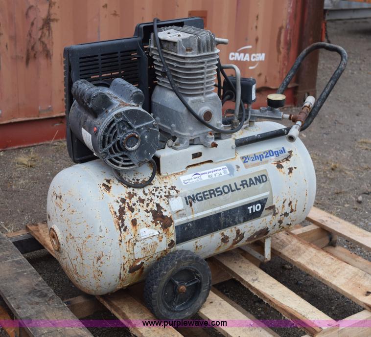image for item BE9738 Ingersoll Rand air compressor
