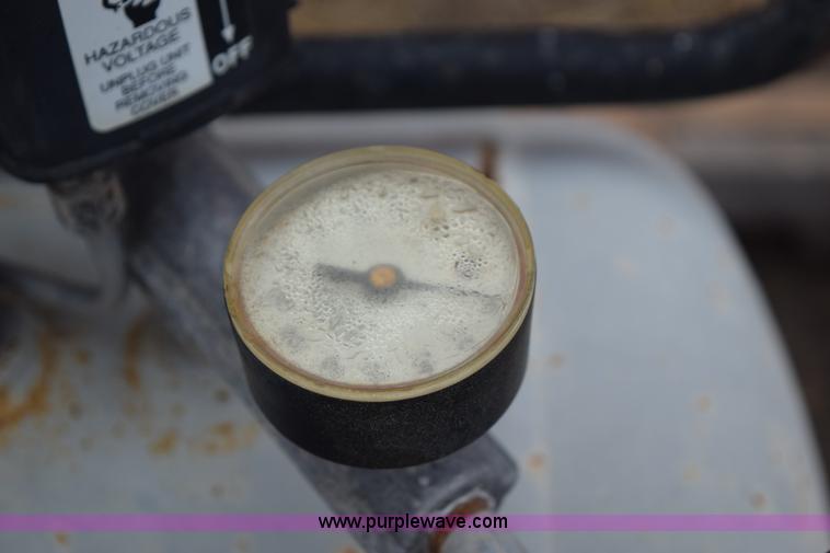 image for item BE9738 Ingersoll Rand air compressor