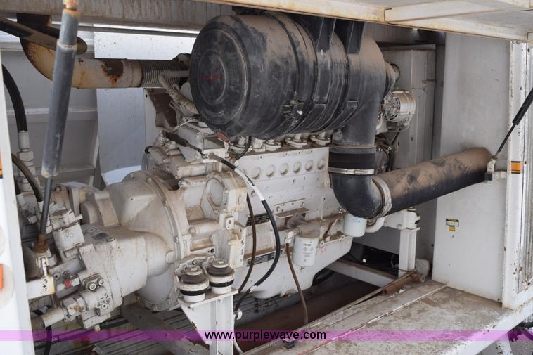 image for item BE9741 1999 Schwing mobile concrete pump