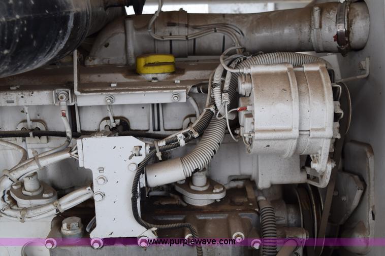 image for item BE9741 1999 Schwing mobile concrete pump