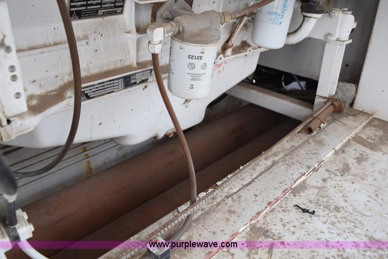 image for item BE9741 1999 Schwing mobile concrete pump