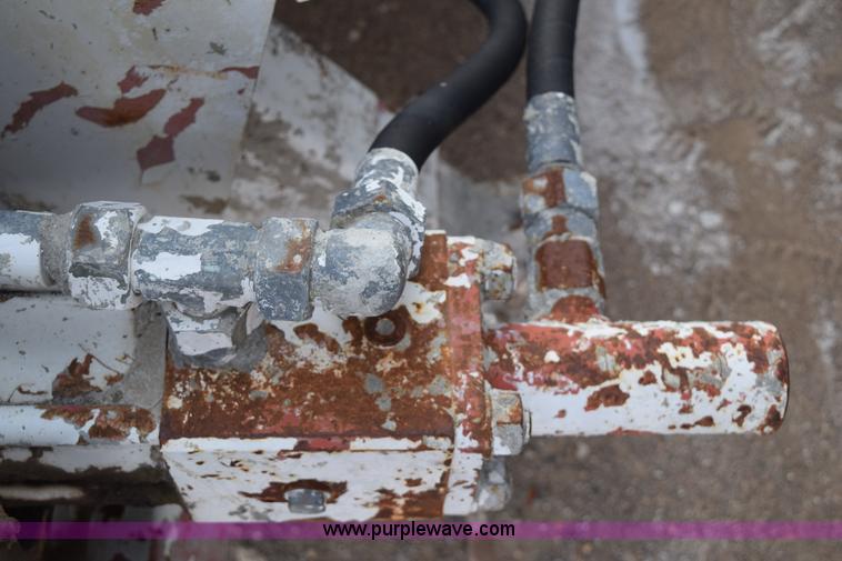 image for item BE9741 1999 Schwing mobile concrete pump