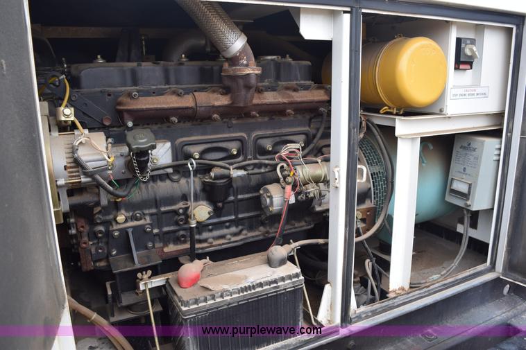 image for item BE9742 Multiquip Whisperwatt 60 mobile generator