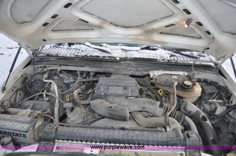 image for item F2170 2005 Ford F250 Super Duty XLT SuperCab pickup truck