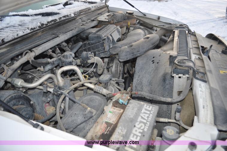 image for item F2170 2005 Ford F250 Super Duty XLT SuperCab pickup truck