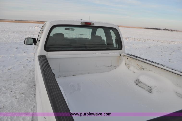 image for item F2170 2005 Ford F250 Super Duty XLT SuperCab pickup truck
