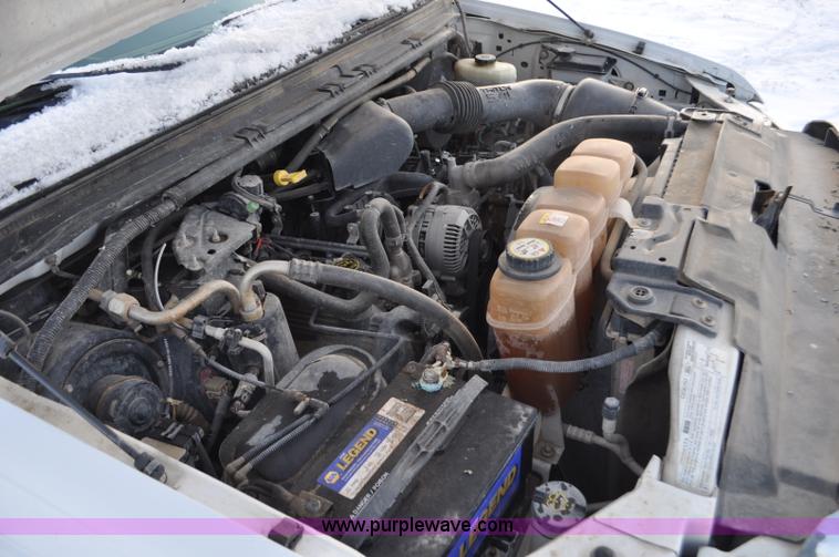 image for item F2171 2004 Ford F250 Super Duty SuperCab pickup truck