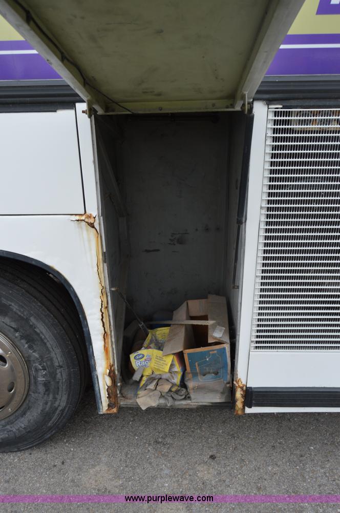 image for item F8355 1995 Setra S215HDA Intercontinental tour bus