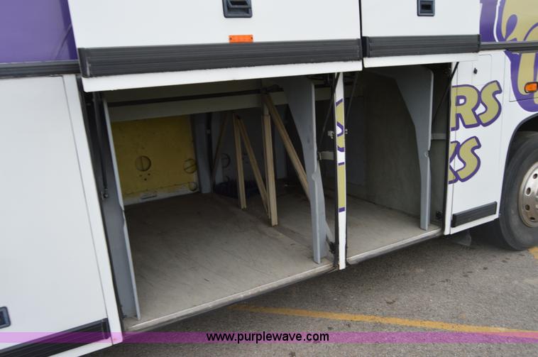 image for item F8355 1995 Setra S215HDA Intercontinental tour bus