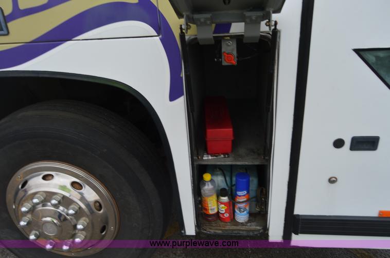 image for item F8355 1995 Setra S215HDA Intercontinental tour bus