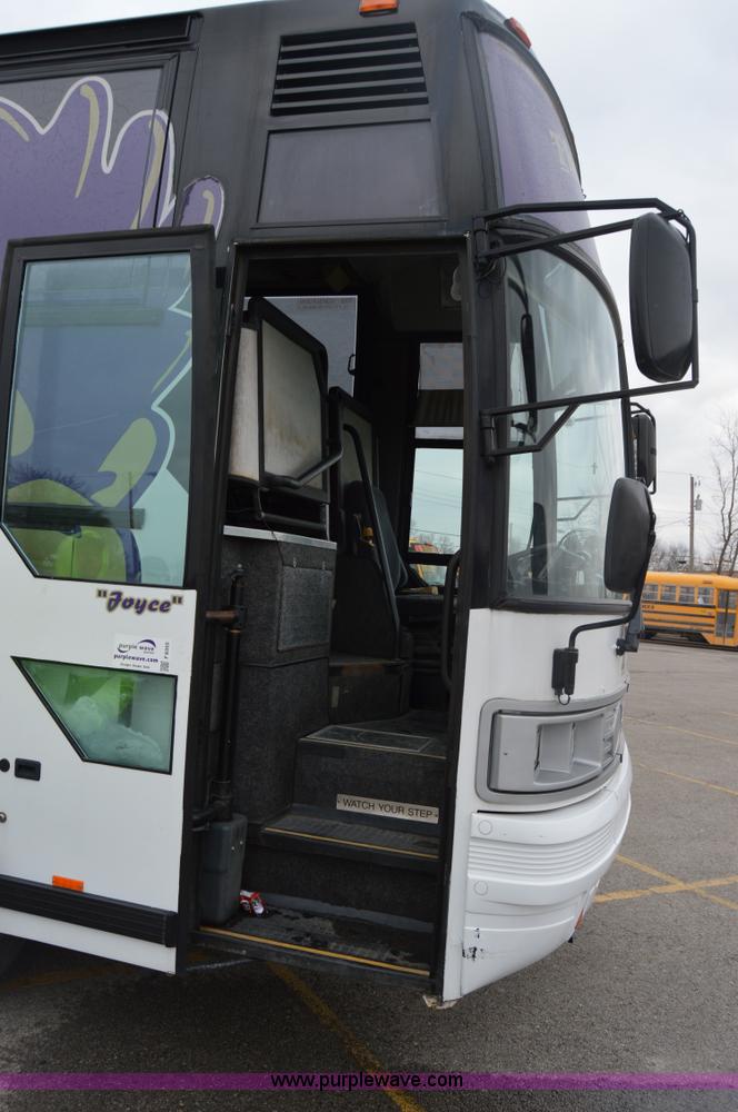 image for item F8355 1995 Setra S215HDA Intercontinental tour bus