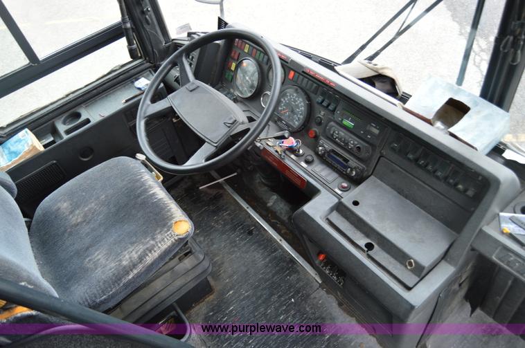 image for item F8355 1995 Setra S215HDA Intercontinental tour bus